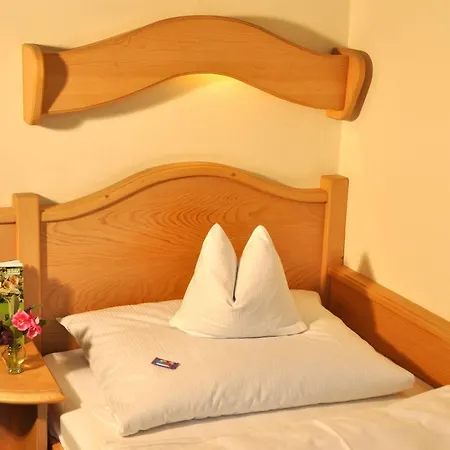 圣内比迟酒店 酒店